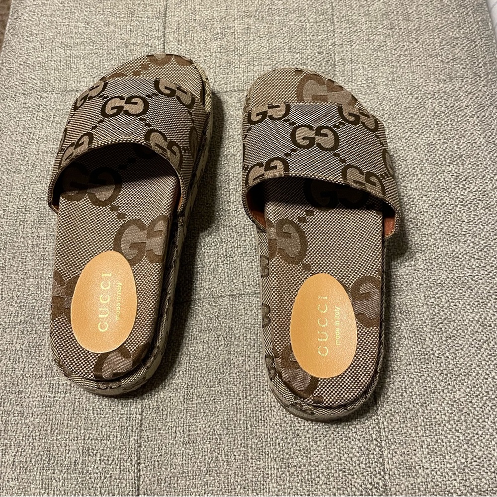Gucci slides
